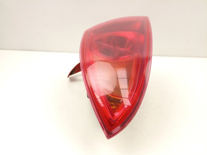 Recambio de piloto trasero izquierdo para seat leon (1p1) 1.6 tdi referencia OEM IAM 1P0945095F 89320251 