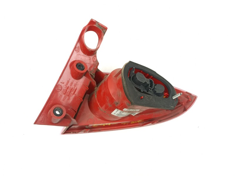 Recambio de piloto trasero izquierdo para seat leon (1p1) 1.6 tdi referencia OEM IAM 1P0945095F 89320251 