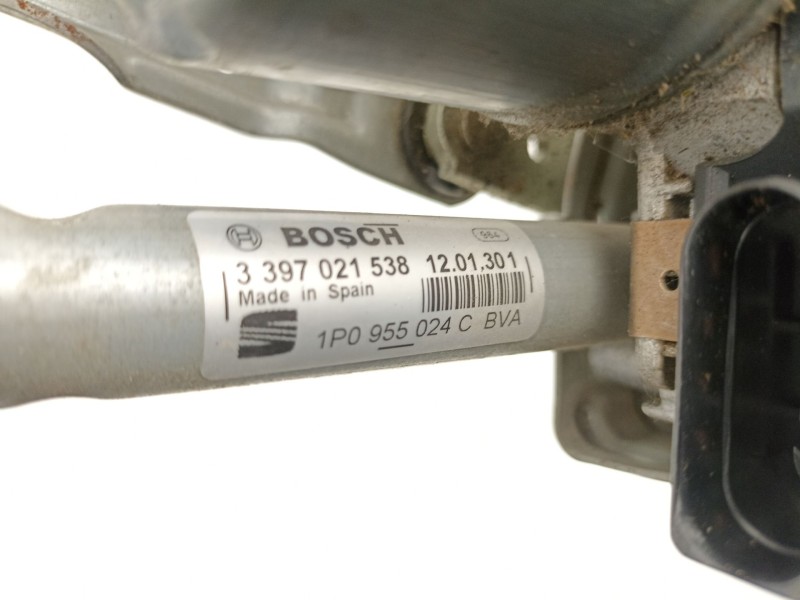 Recambio de motor limpia delantero para seat leon (1p1) 1.6 tdi referencia OEM IAM 1P0955024C 3397021538 