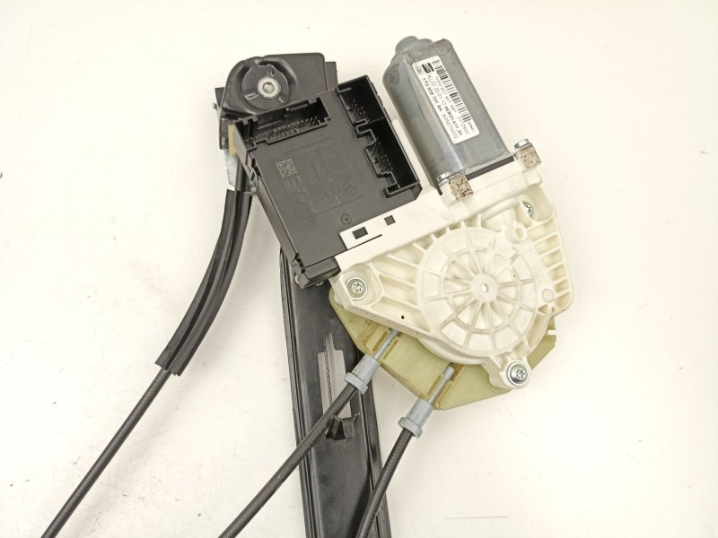 Recambio de elevalunas delantero izquierdo para seat leon (1p1) 1.6 tdi referencia OEM IAM 1P0837401AB  1T0959701AK