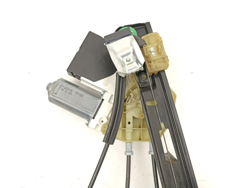 Recambio de elevalunas delantero derecho para seat leon (1p1) 1.6 tdi referencia OEM IAM 1P0837402AB  1T0959702AF