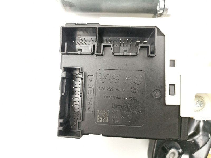 Recambio de elevalunas delantero derecho para seat leon (1p1) 1.6 tdi referencia OEM IAM 1P0837402AB  1T0959702AF