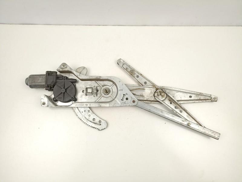 Recambio de elevalunas delantero izquierdo para renault kangoo (kc0/1_) 1.5 dci (kc08, kc09) referencia OEM IAM 8200188553  