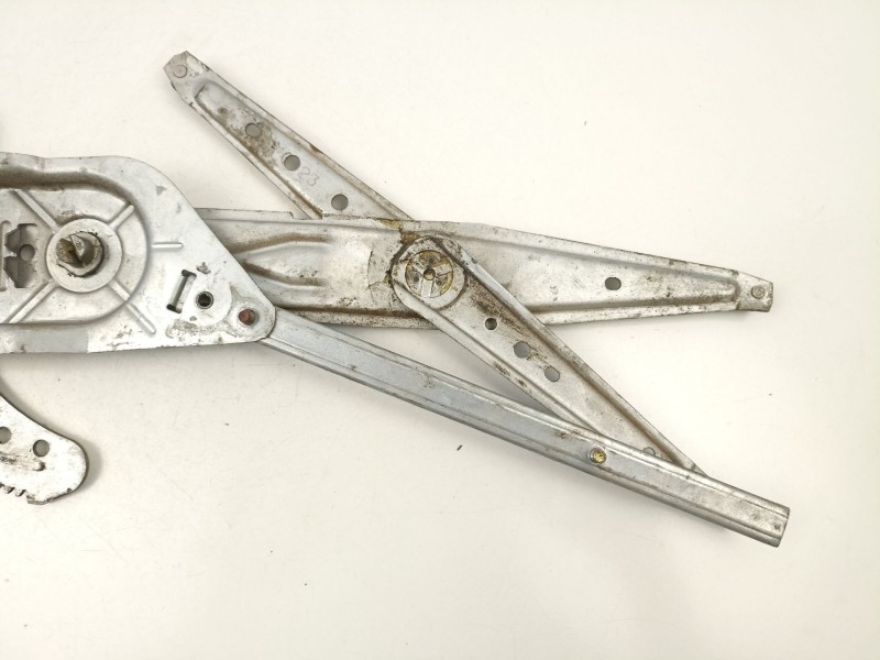 Recambio de elevalunas delantero izquierdo para renault kangoo (kc0/1_) 1.5 dci (kc08, kc09) referencia OEM IAM 8200188553  