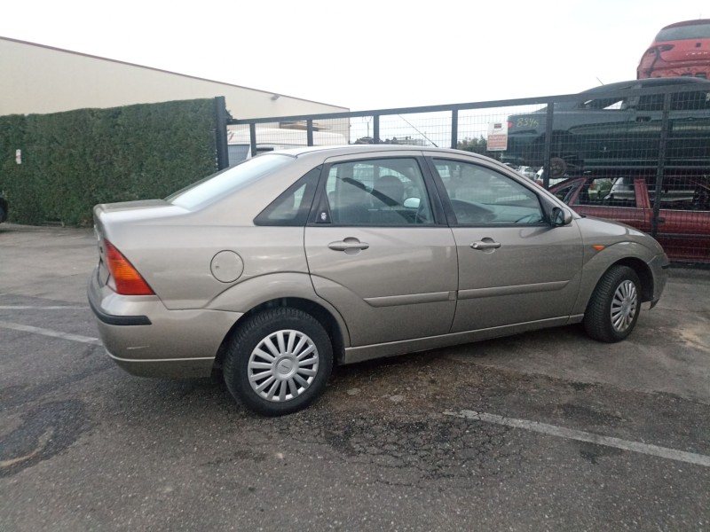 ford focus i sedán (dfw) del año 2003