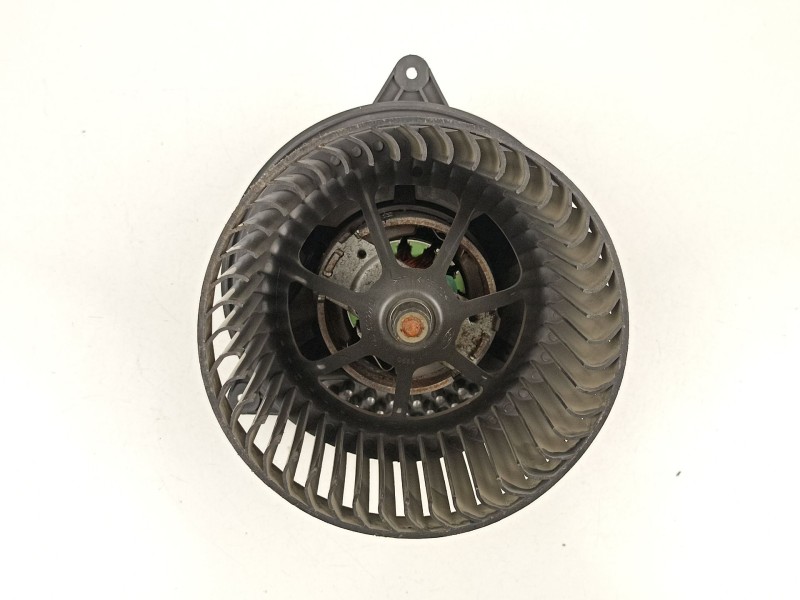 Recambio de motor calefaccion para ford focus 1.8 tdi referencia OEM IAM 3S7H18456AB  