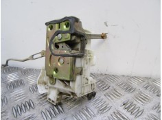 Recambio de cerradura pta. del. izq. : toyota avensis : 2.0 d (89,73cv) [1999] para toyota avensis 2.0 d referencia OEM IAM   