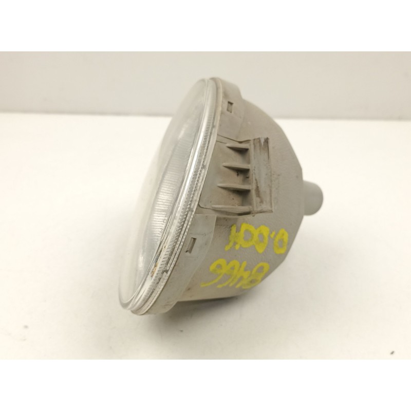 Recambio de antiniebla derecho para hyundai santa fé ii (cm) 2.2 crdi gls 4x4 referencia OEM IAM 922022B000  