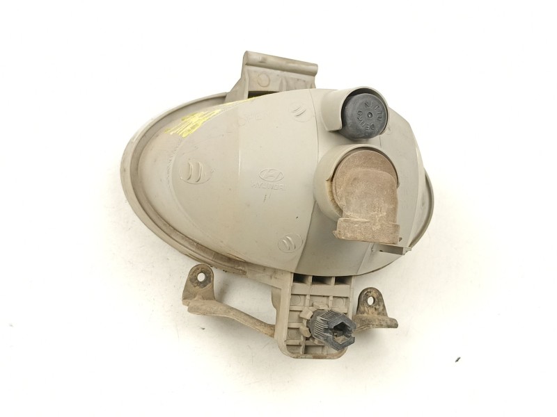 Recambio de antiniebla derecho para hyundai santa fé ii (cm) 2.2 crdi gls 4x4 referencia OEM IAM 922022B000  