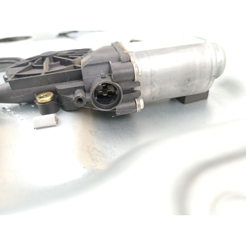 Recambio de elevalunas trasero izquierdo para hyundai santa fé ii (cm) 2.2 crdi gls 4x4 referencia OEM IAM 834712B000  