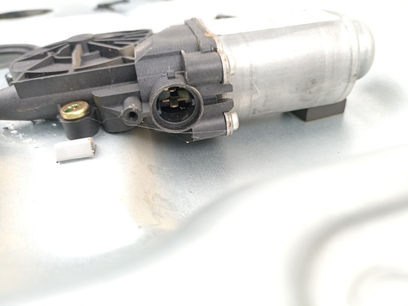 Recambio de elevalunas trasero izquierdo para hyundai santa fé ii (cm) 2.2 crdi gls 4x4 referencia OEM IAM 834712B000  