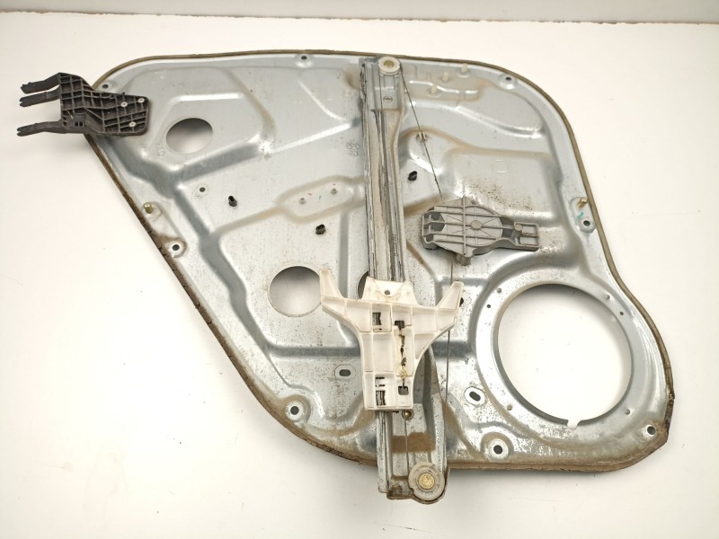 Recambio de elevalunas trasero derecho para hyundai santa fé ii (cm) 2.2 crdi gls 4x4 referencia OEM IAM 834812B000  