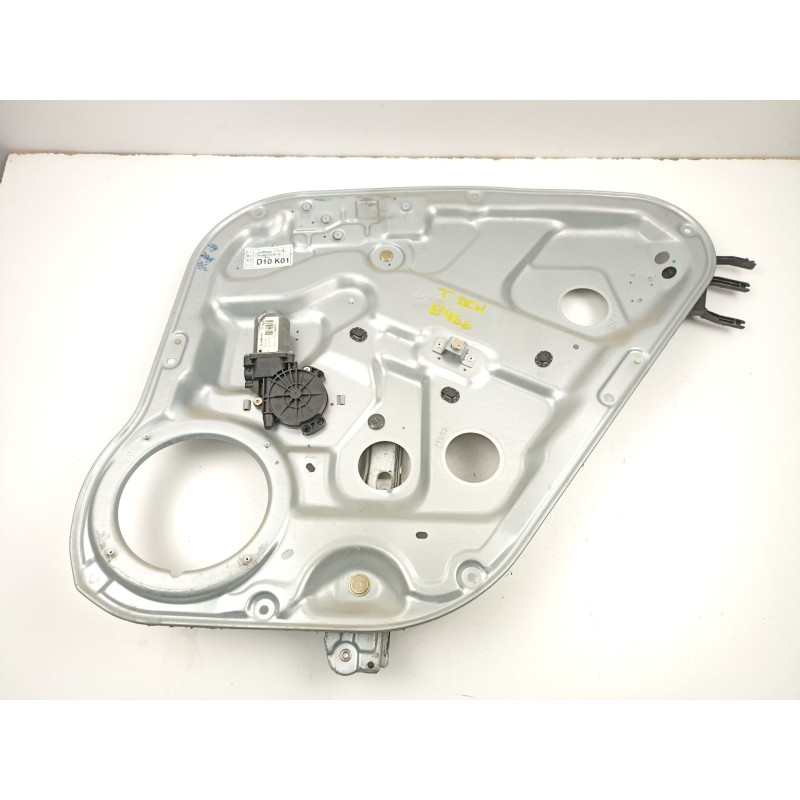 Recambio de elevalunas trasero derecho para hyundai santa fé ii (cm) 2.2 crdi gls 4x4 referencia OEM IAM 834812B000  