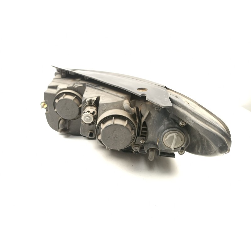 Recambio de faro derecho para hyundai santa fé ii (cm) 2.2 crdi gls 4x4 referencia OEM IAM 921022B020  
