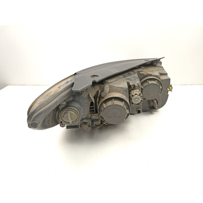 Recambio de faro izquierdo para hyundai santa fé ii (cm) 2.2 crdi gls 4x4 referencia OEM IAM 921012B020  