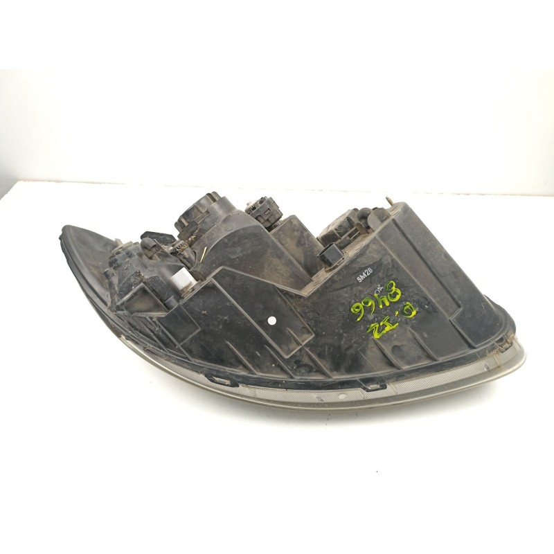Recambio de faro izquierdo para hyundai santa fé ii (cm) 2.2 crdi gls 4x4 referencia OEM IAM 921012B020  