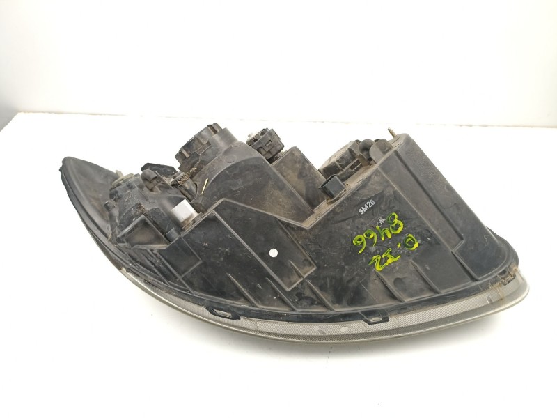 Recambio de faro izquierdo para hyundai santa fé ii (cm) 2.2 crdi gls 4x4 referencia OEM IAM 921012B020  