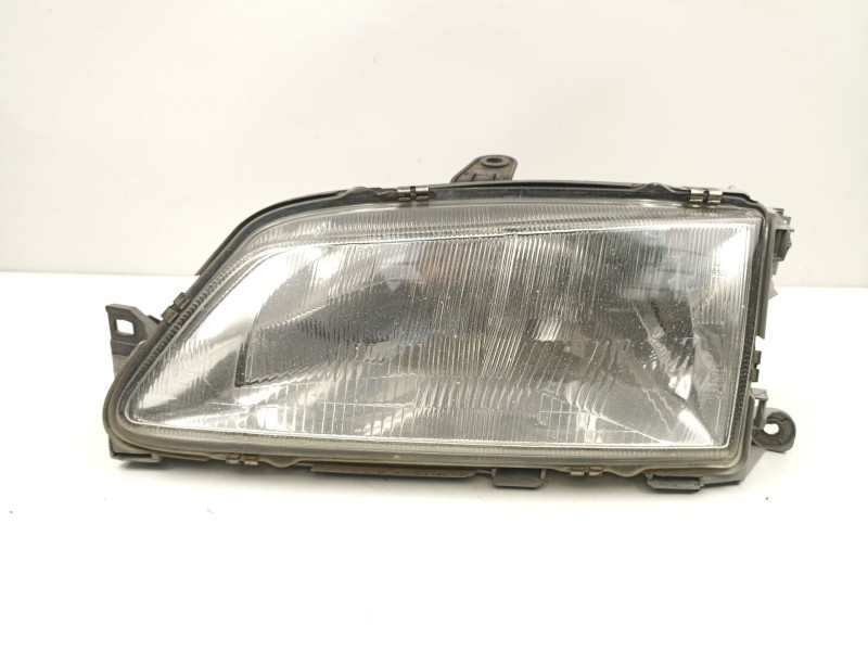 Recambio de faro izquierdo para peugeot 306 1.6 g referencia OEM IAM 6204K5  