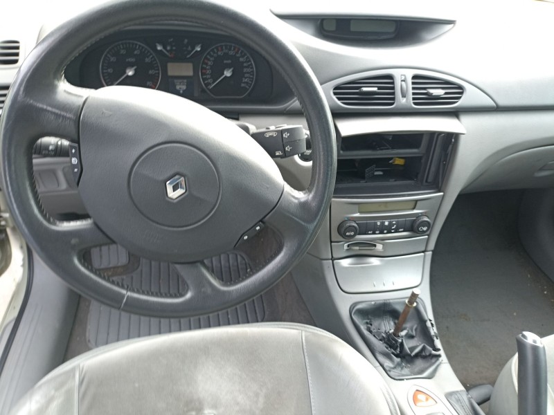 renault laguna ii (bg0/1_) del año 2004