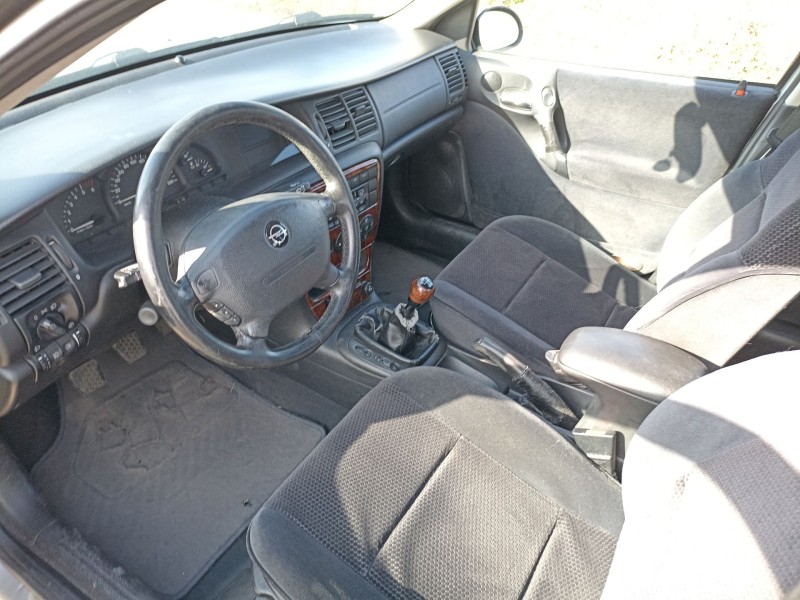 opel vectra b (j96) del año 2000