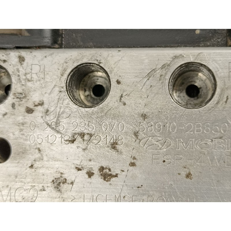 Recambio de abs para hyundai santa fé ii (cm) 2.2 crdi gls 4x4 referencia OEM IAM 589102B850 0265235070 