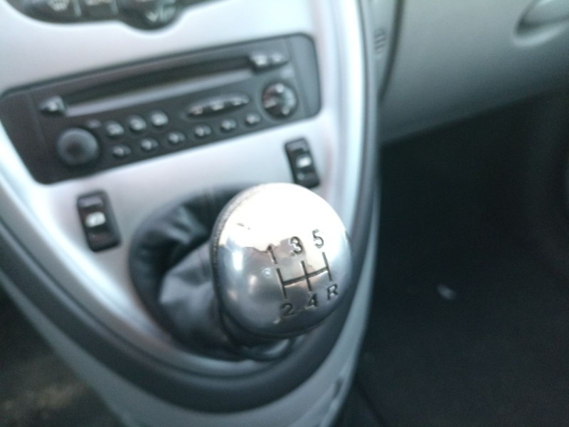 citroën xsara picasso (n68) del año 2007