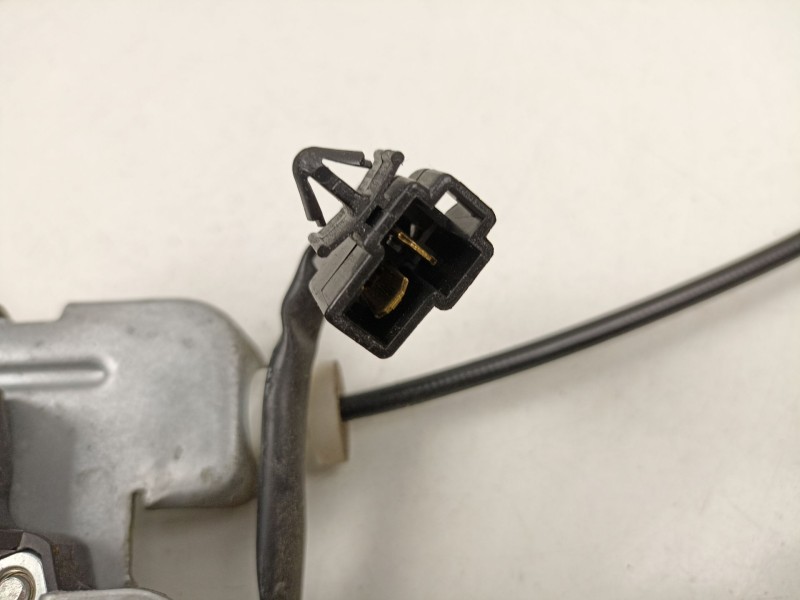 Recambio de elevalunas trasero izquierdo para chevrolet captiva (c100, c140) 2.2 d referencia OEM IAM 25937971  