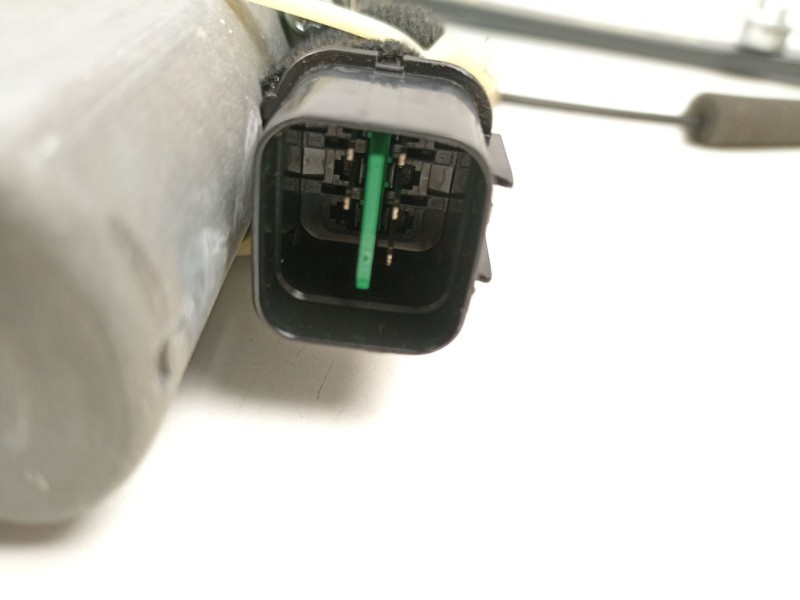 Recambio de elevalunas delantero izquierdo para chevrolet captiva (c100, c140) 2.2 d referencia OEM IAM 20872598  