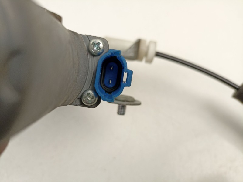 Recambio de elevalunas delantero derecho para chevrolet captiva (c100, c140) 2.2 d referencia OEM IAM 25937972  