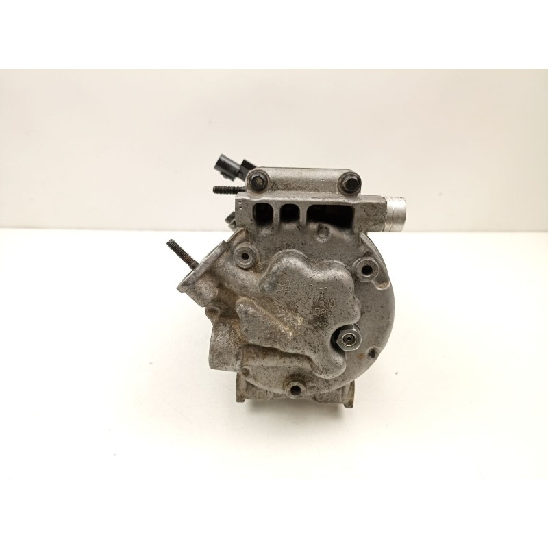 Recambio de compresor aire acondicionado para hyundai santa fé ii (cm) 2.2 crdi gls 4x4 referencia OEM IAM 977012B100  