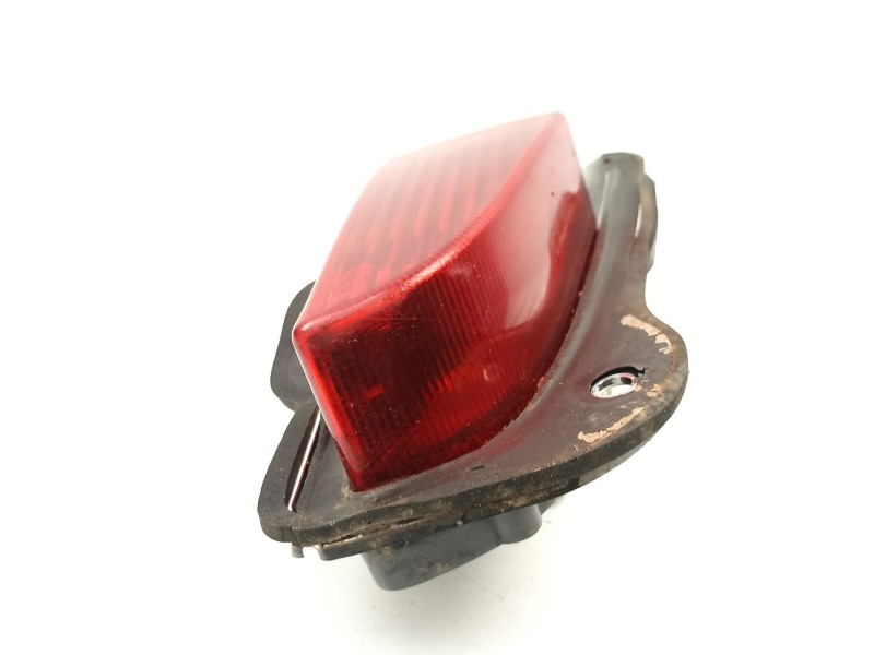 Recambio de piloto porton derecho para hyundai elantra iii sedán (xd) 2.0 referencia OEM IAM 924022D280  