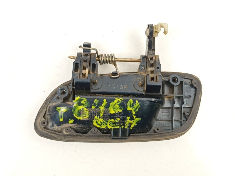 Recambio de manilla trasera derecha para hyundai elantra iii sedán (xd) 2.0 referencia OEM IAM 836602D010  