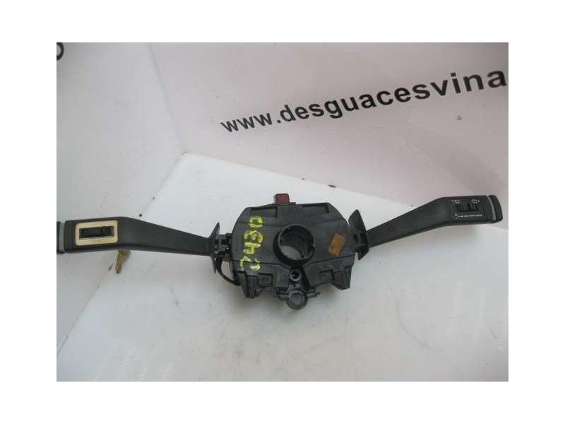 Recambio de mando luces y limpias : rover montego : 2.0 g -20h (102cv) 4p [1992] para rover montego 2.0 g -20h referencia OEM IA