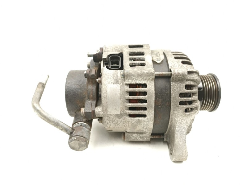 Recambio de alternador para hyundai santa fé ii (cm) 2.2 crdi gls 4x4 referencia OEM IAM 3730027030  