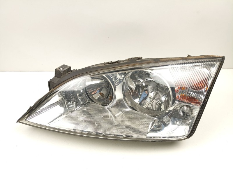 Recambio de faro izquierdo para ford mondeo iii sedán (b4y) 2.0 tdci referencia OEM IAM 1S7113006SE 0301174203 