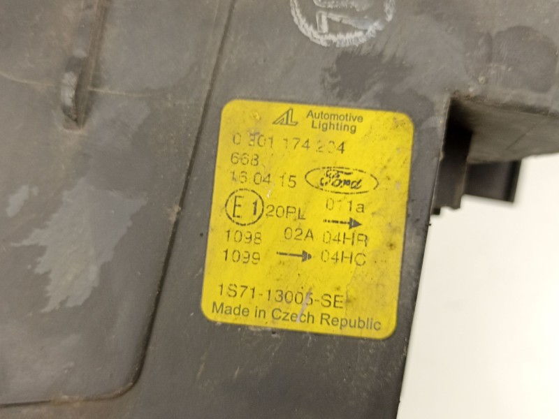 Recambio de faro derecho para ford mondeo iii sedán (b4y) 2.0 tdci referencia OEM IAM 1S7113005SE  