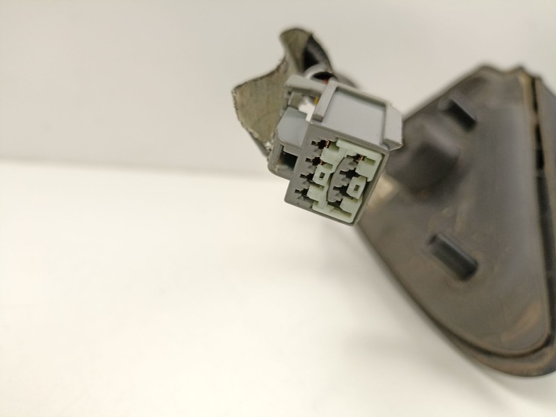 Recambio de retrovisor izquierdo para ford mondeo iii sedán (b4y) 2.0 tdci referencia OEM IAM 1S7117683CG  