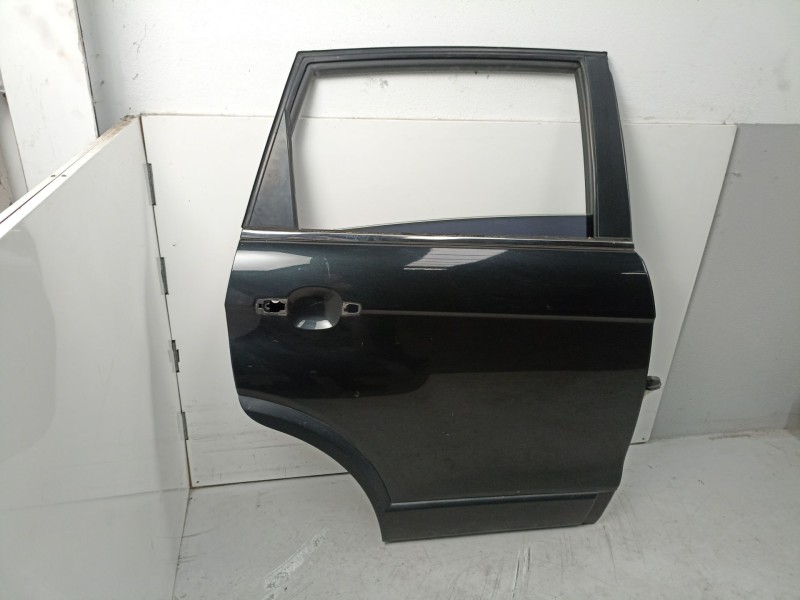 Recambio de puerta trasera derecha para chevrolet captiva (c100, c140) 2.2 d referencia OEM IAM 94543753  