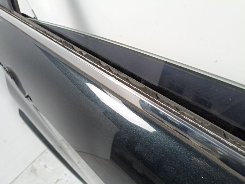 Recambio de puerta trasera derecha para chevrolet captiva (c100, c140) 2.2 d referencia OEM IAM 94543753  