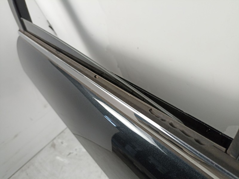 Recambio de puerta trasera izquierda para chevrolet captiva (c100, c140) 2.2 d referencia OEM IAM 94543752  