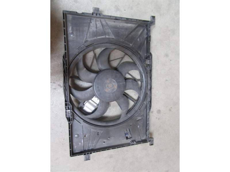 Recambio de electroventilador para mercedes-benz a 160 2.0 cdi referencia OEM IAM A1698203524  
