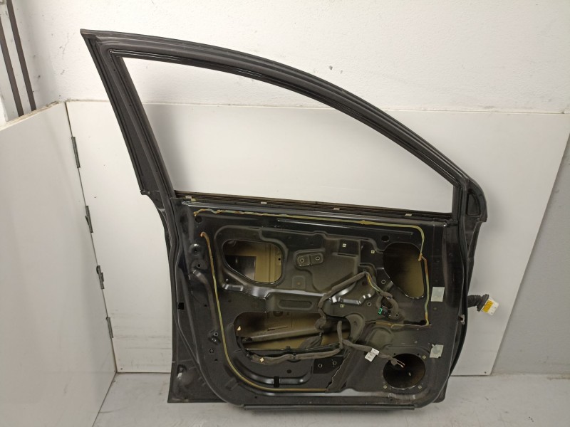 Recambio de puerta delantera izquierda para chevrolet captiva (c100, c140) 2.2 d referencia OEM IAM 42352069  