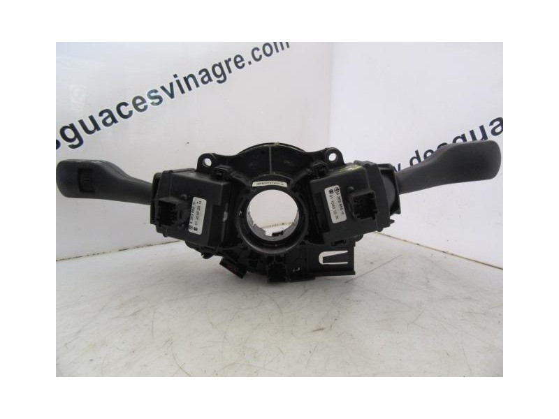Recambio de mando luces y limpias : bmw x3 : 3.0 td 211/218 cv [2006] para bmw x3 3.0 td 211/218 cv referencia OEM IAM   