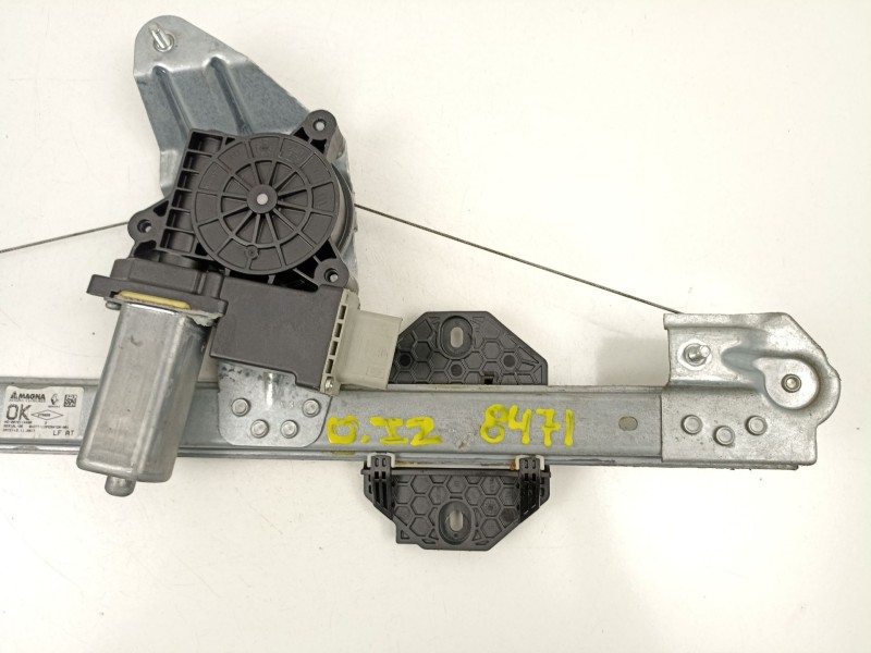 Recambio de elevalunas delantero izquierdo para dacia sandero ii 1.5 dci referencia OEM IAM 807211440R  