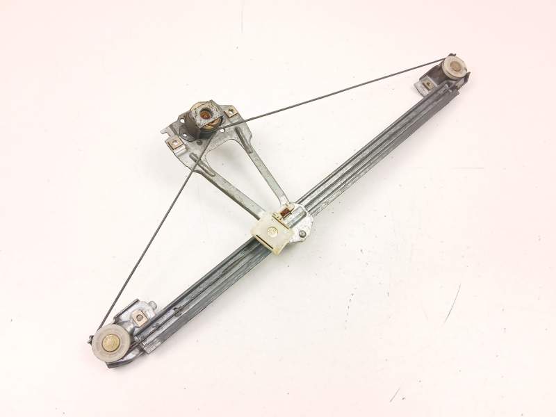 Recambio de elevalunas trasero derecho para mercedes-benz 124 sedán (w124) 300 e (124.030) referencia OEM IAM A1247300246  
