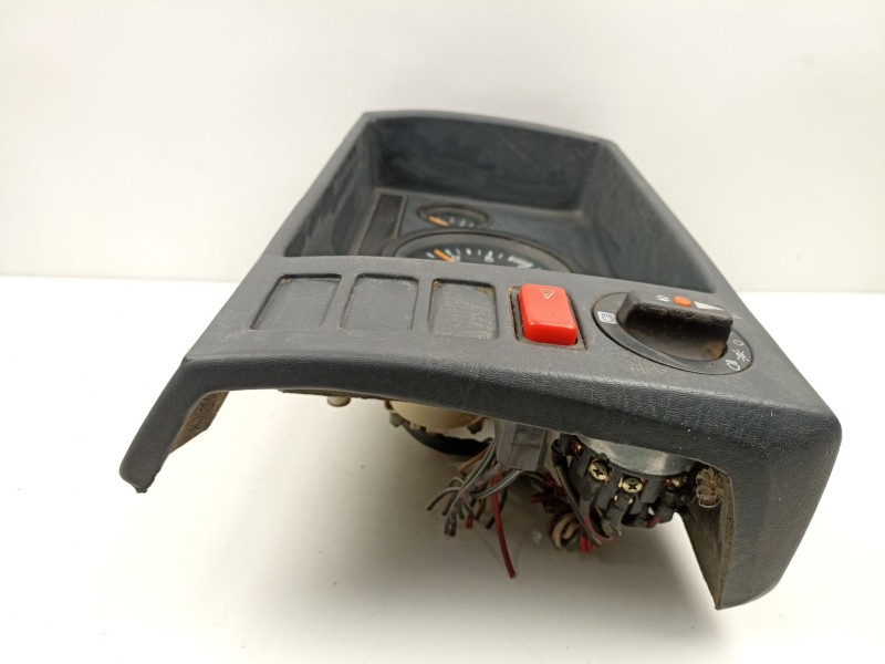 Recambio de cuadro instrumentos para mercedes-benz mb furgoneta (w631) d (631.332, 631.342) referencia OEM IAM A6315420406  