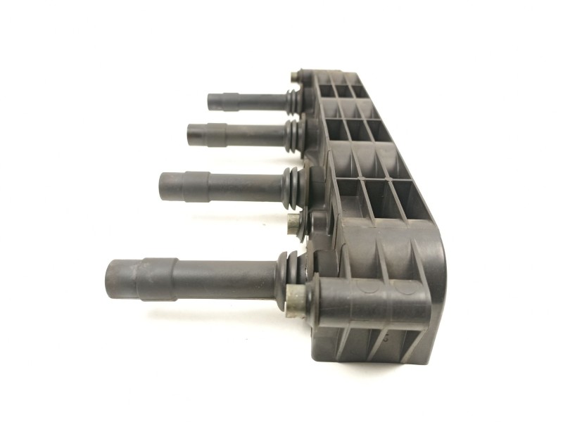 Recambio de bobina para opel astra g sedán (t98) 1.6 16v (f69) referencia OEM IAM 19005212  