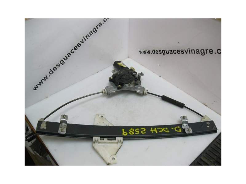 Recambio de elevalunas delantero derecho para hyundai accent 1.5 td -3ea 5p referencia OEM IAM 8240425010  