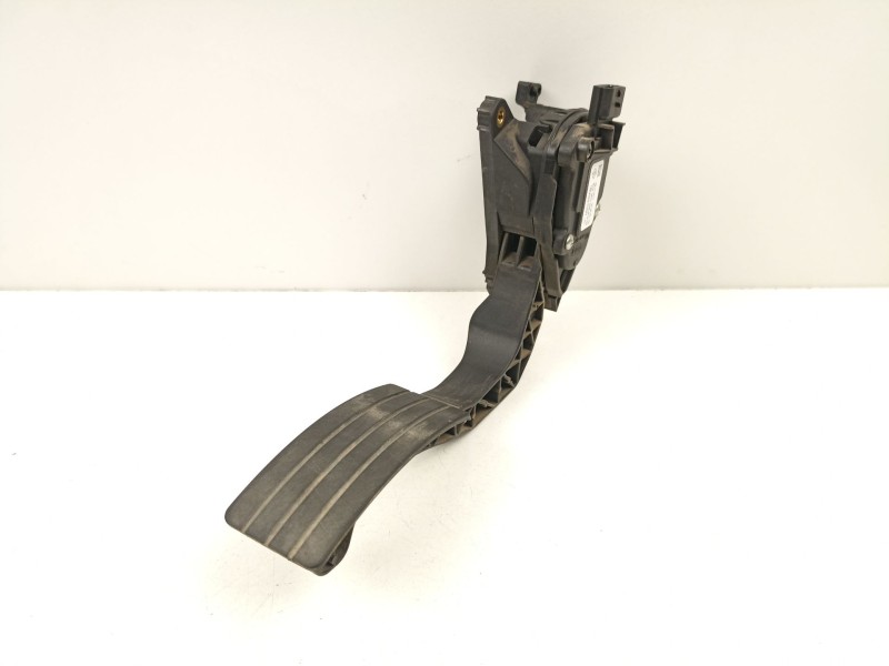 Recambio de potenciometro aceleracion para dacia sandero ii 1.5 dci referencia OEM IAM 180022703R 6PV00997803 