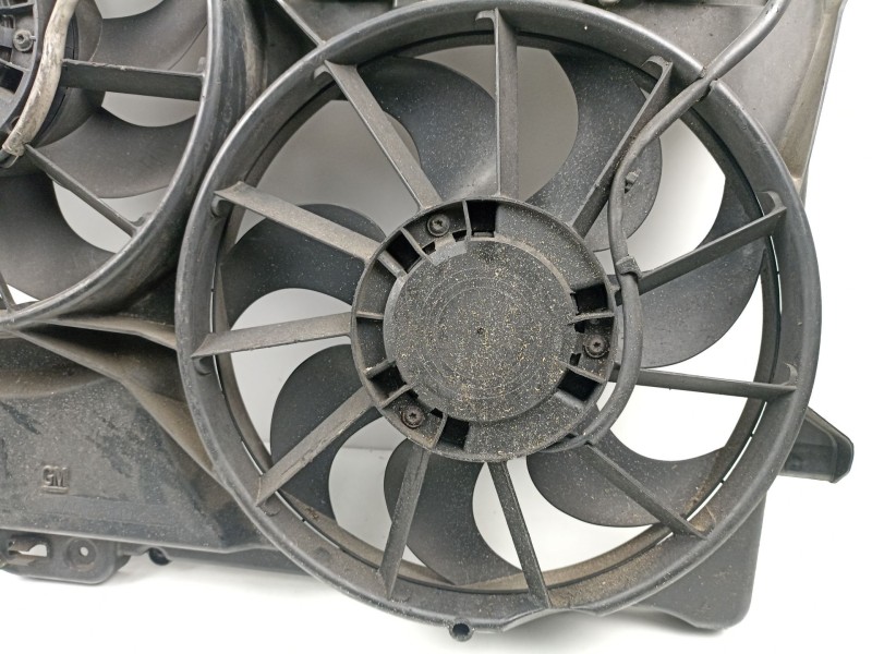 Recambio de electroventilador para chevrolet captiva (c100, c140) 2.2 d referencia OEM IAM 95461717 F00S3D2021 